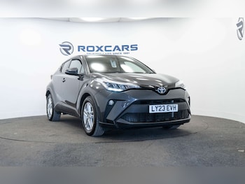 Used Toyota C-HR 2023 for sale - 79481487: Photo