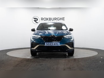 Used Renault Arkana 2023 for sale - 76841175: Photo