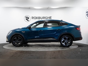 Used Renault Arkana 2023 for sale - 76841175: Photo