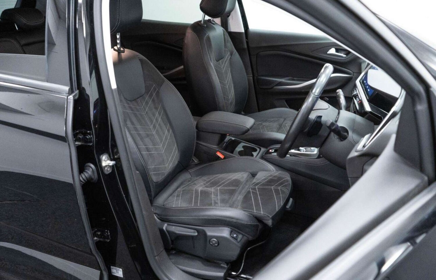 Used Vauxhall Grandland 2022 for sale - 77930636: Photo 21