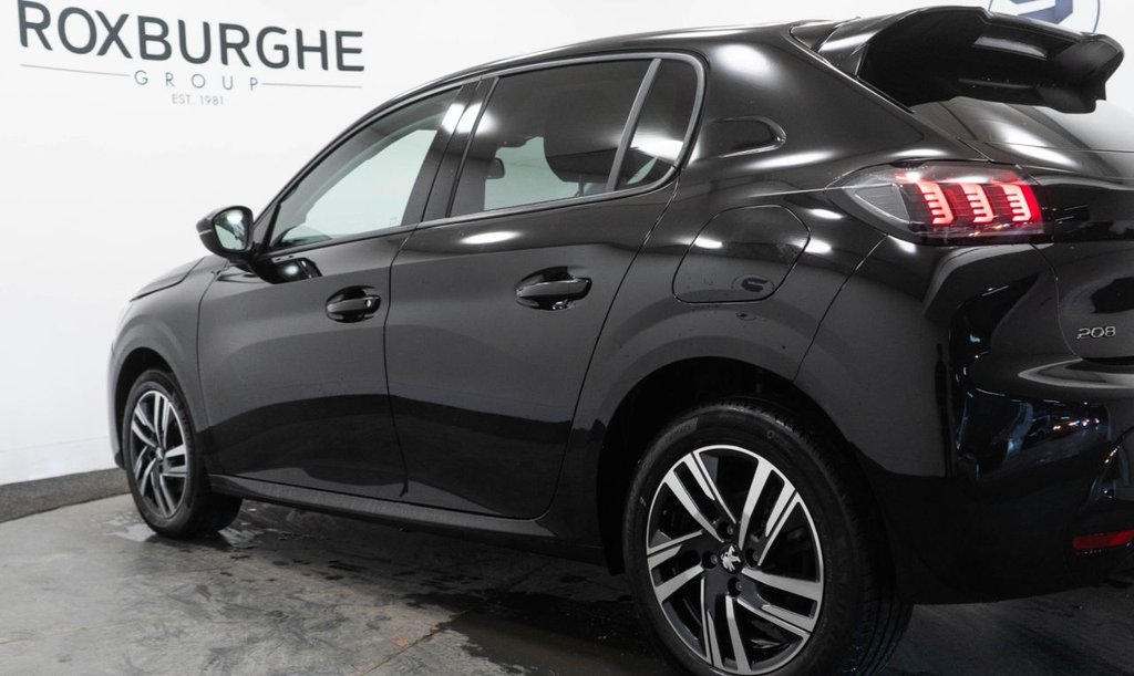 Used Peugeot 208 2023 for sale - 77014283: Photo 19