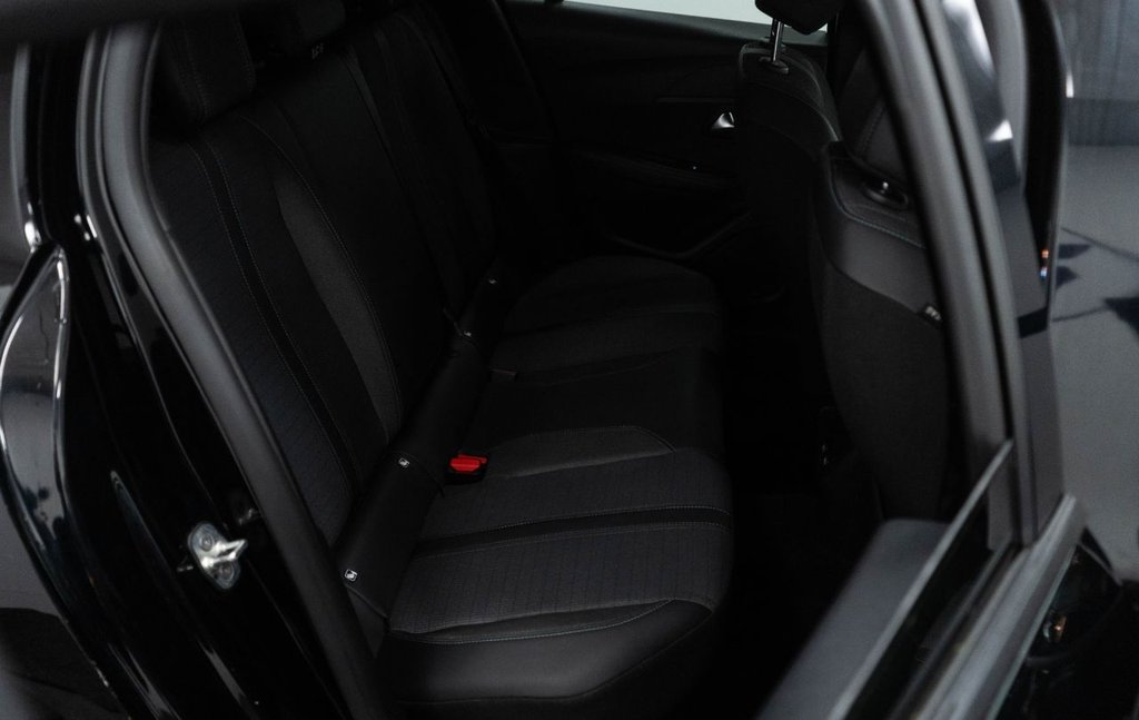 Used Peugeot 208 2023 for sale - 77014283: Photo 33