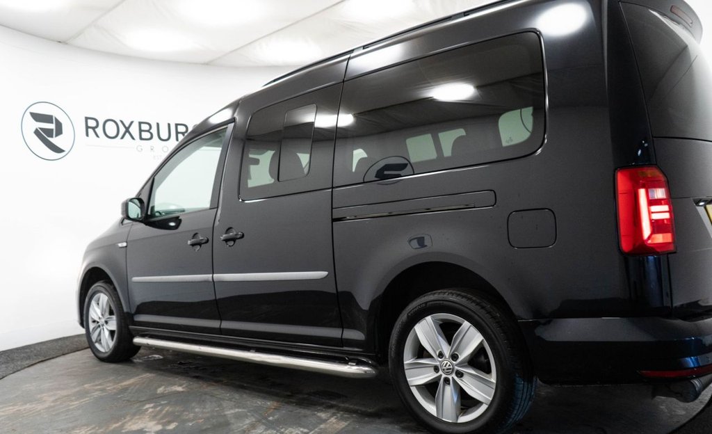 Used Volkswagen Caddy Maxi Life 2017 for sale - 77250019: Photo 17