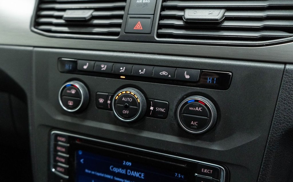 Used Volkswagen Caddy Maxi Life 2017 for sale - 77250019: Photo 28