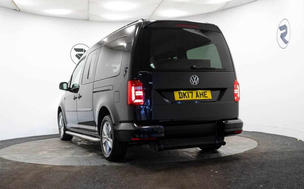 Used Volkswagen Caddy Maxi Life 2017 for sale - 77250019: Photo 5
