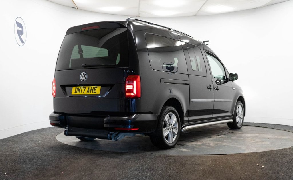 Used Volkswagen Caddy Maxi Life 2017 for sale - 77250019: Photo 8