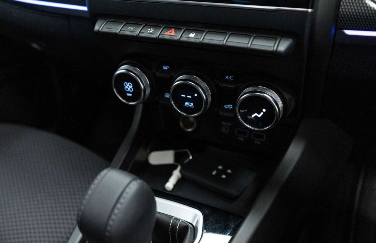 Used Renault Arkana 2023 for sale - 77930779: Photo 26