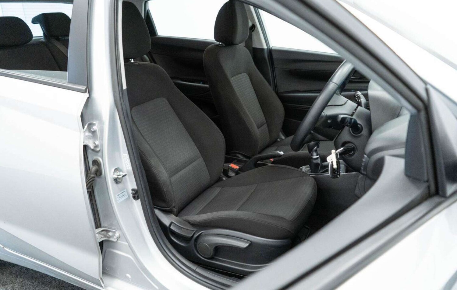 Used Hyundai i20 2023 for sale - 77930753: Photo 22