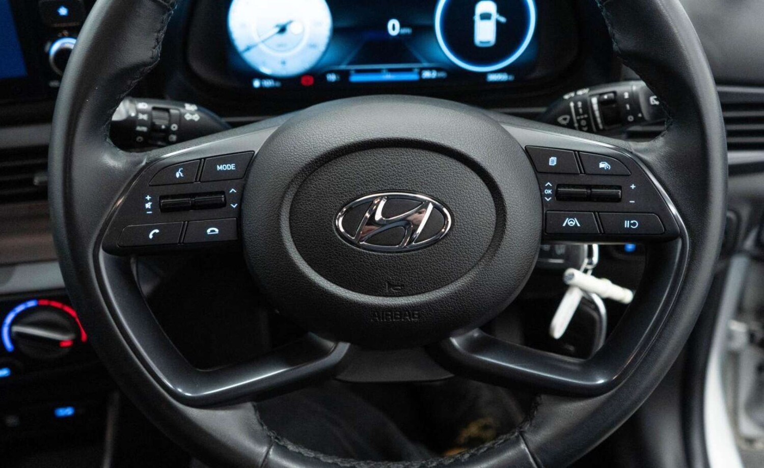 Used Hyundai i20 2023 for sale - 77930753: Photo 24