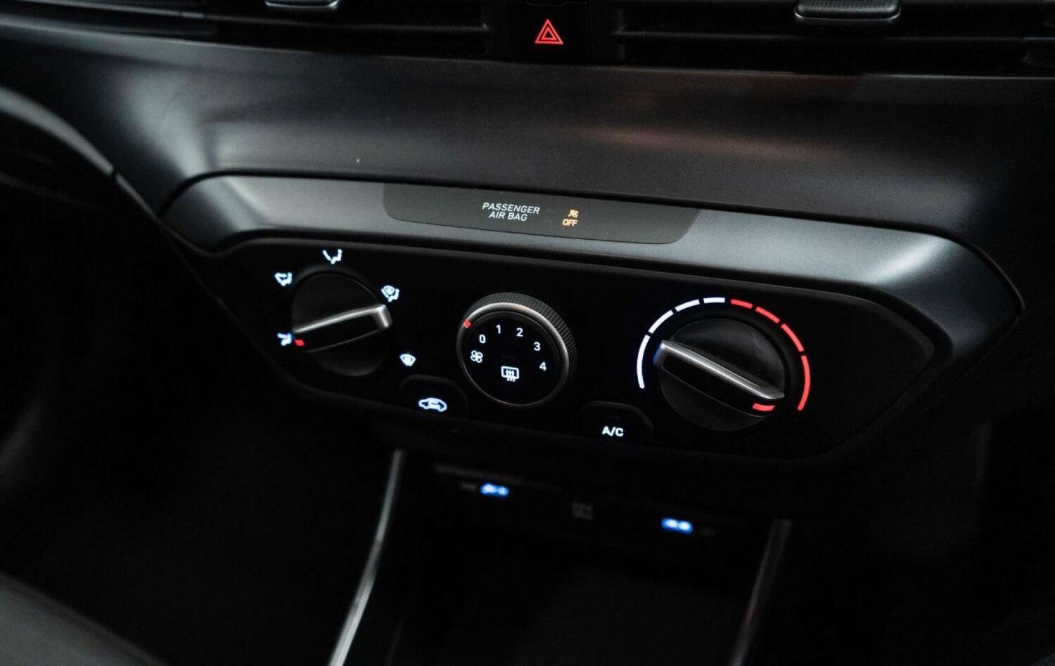 Used Hyundai i20 2023 for sale - 77930753: Photo 28