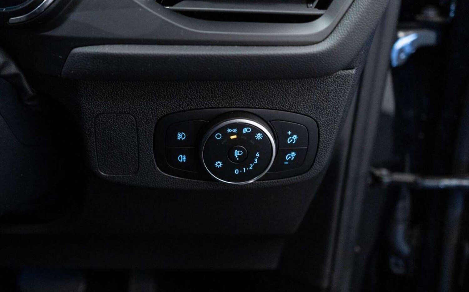 Used Ford Focus 2020 for sale - 77930811: Photo 23