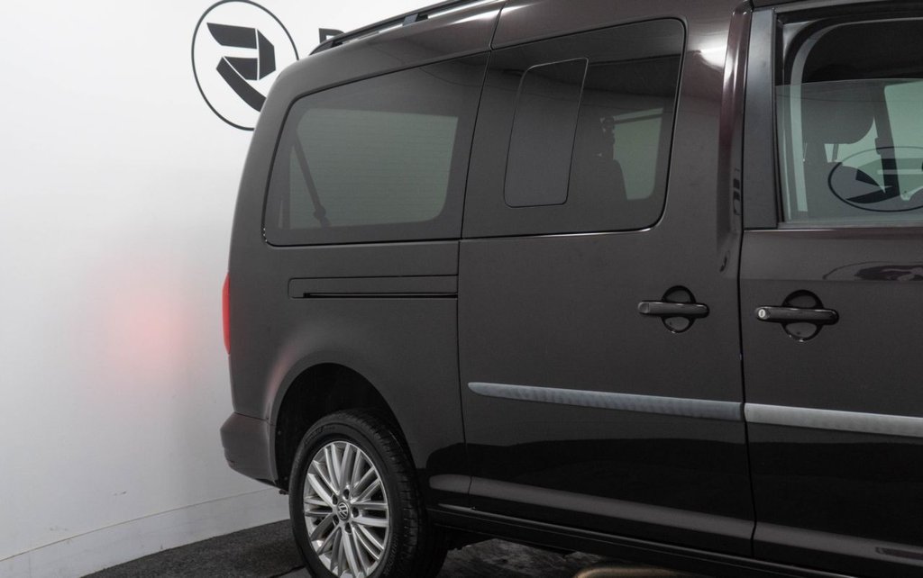 Used Volkswagen Caddy Maxi Life 2016 for sale - 76582198: Photo 13