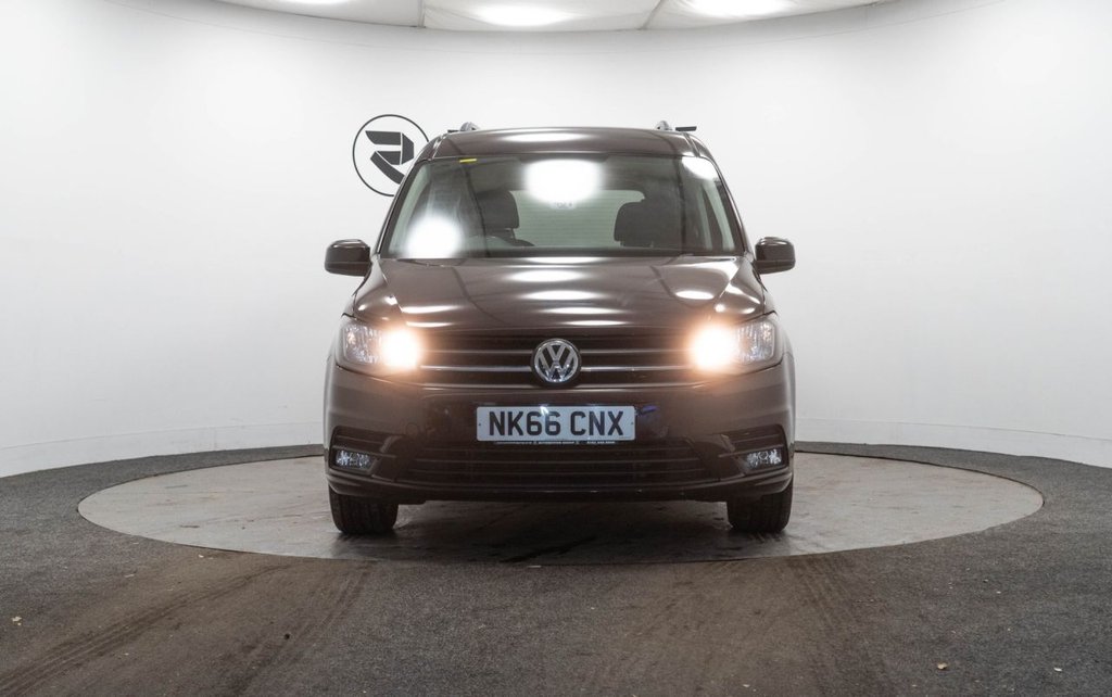 Used Volkswagen Caddy Maxi Life 2016 for sale - 76582198: Photo 2