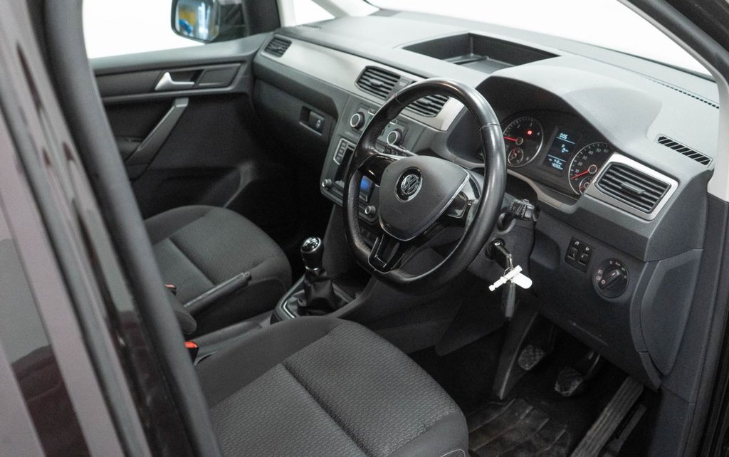 Used Volkswagen Caddy Maxi Life 2016 for sale - 76582198: Photo 20