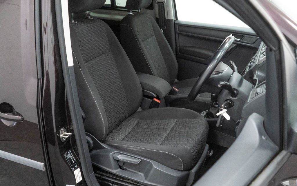 Used Volkswagen Caddy Maxi Life 2016 for sale - 76582198: Photo 21