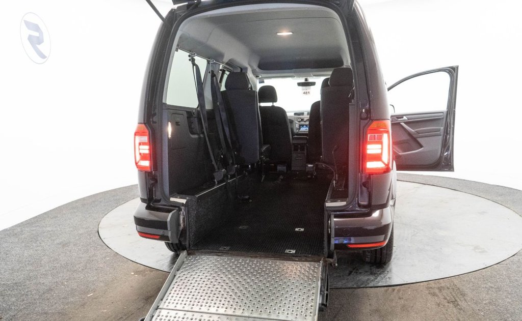 Used Volkswagen Caddy Maxi Life 2016 for sale - 76582198: Photo 32