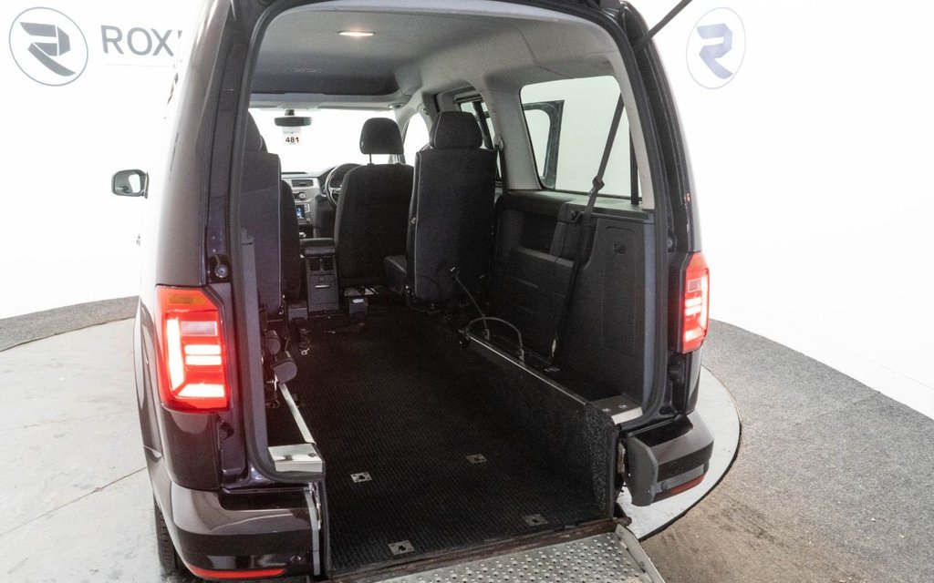 Used Volkswagen Caddy Maxi Life 2016 for sale - 76582198: Photo 33