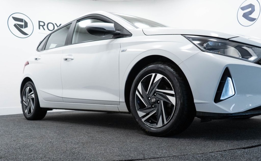 Used Hyundai i20 2022 for sale - 77692513: Photo 11