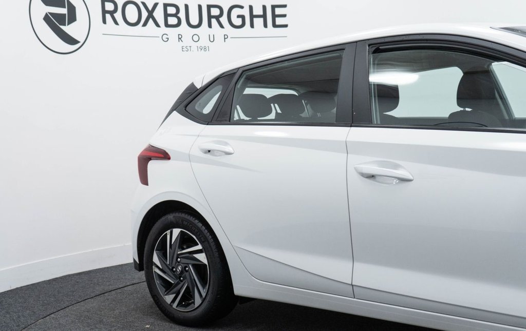 Used Hyundai i20 2022 for sale - 77692513: Photo 14