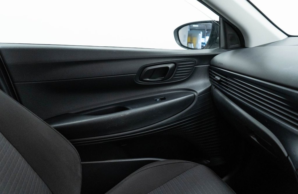 Used Hyundai i20 2022 for sale - 77692513: Photo 32