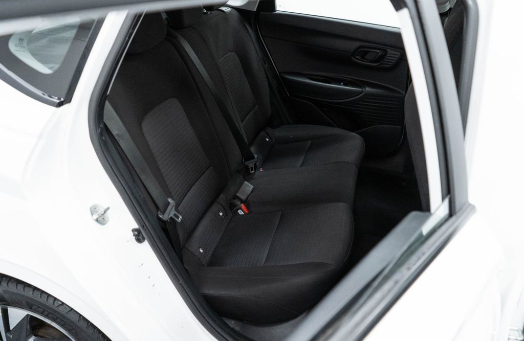 Used Hyundai i20 2022 for sale - 77692513: Photo 34