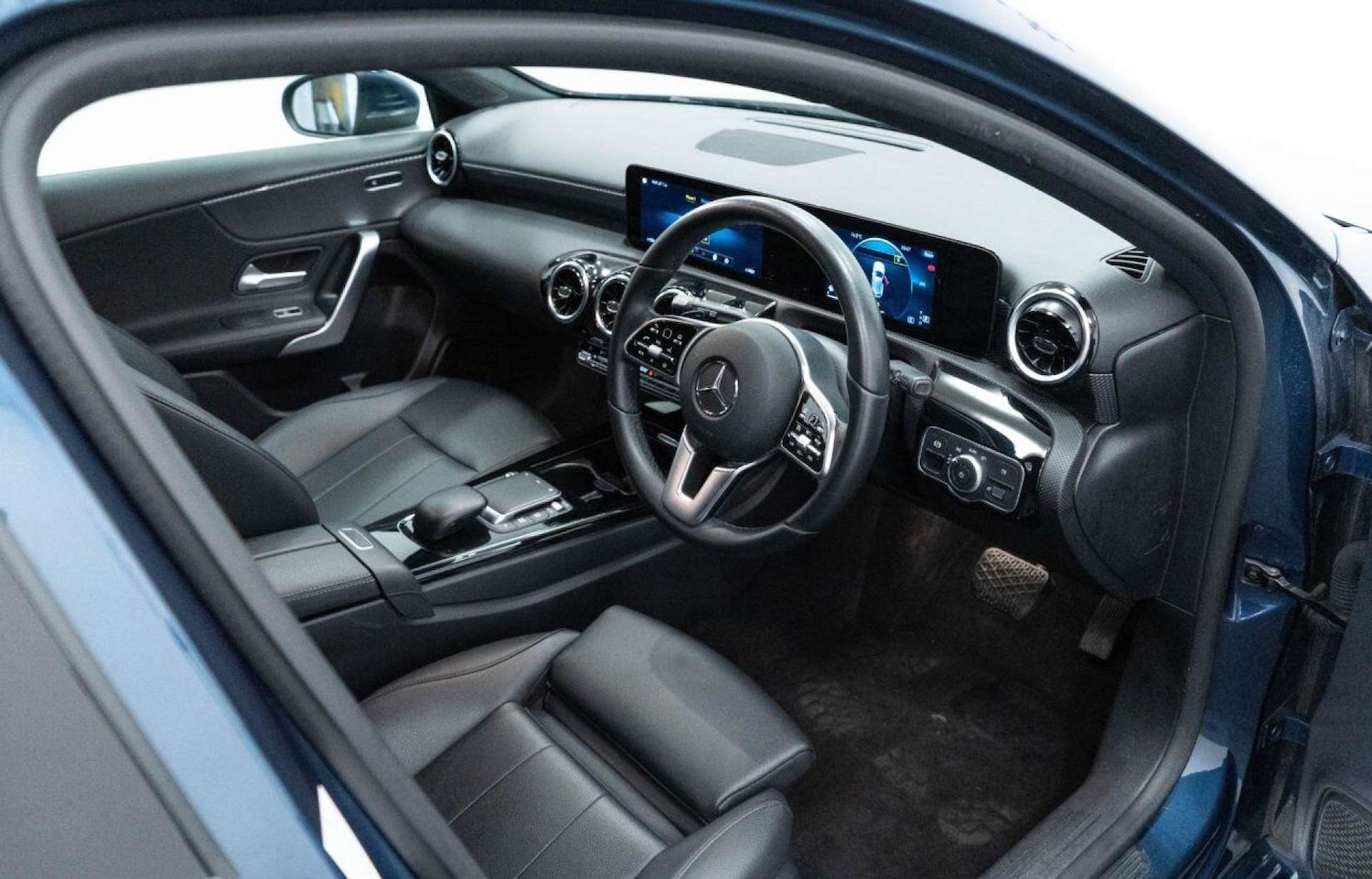 Used Mercedes-Benz A-Class 2022 for sale - 77930648: Photo 21