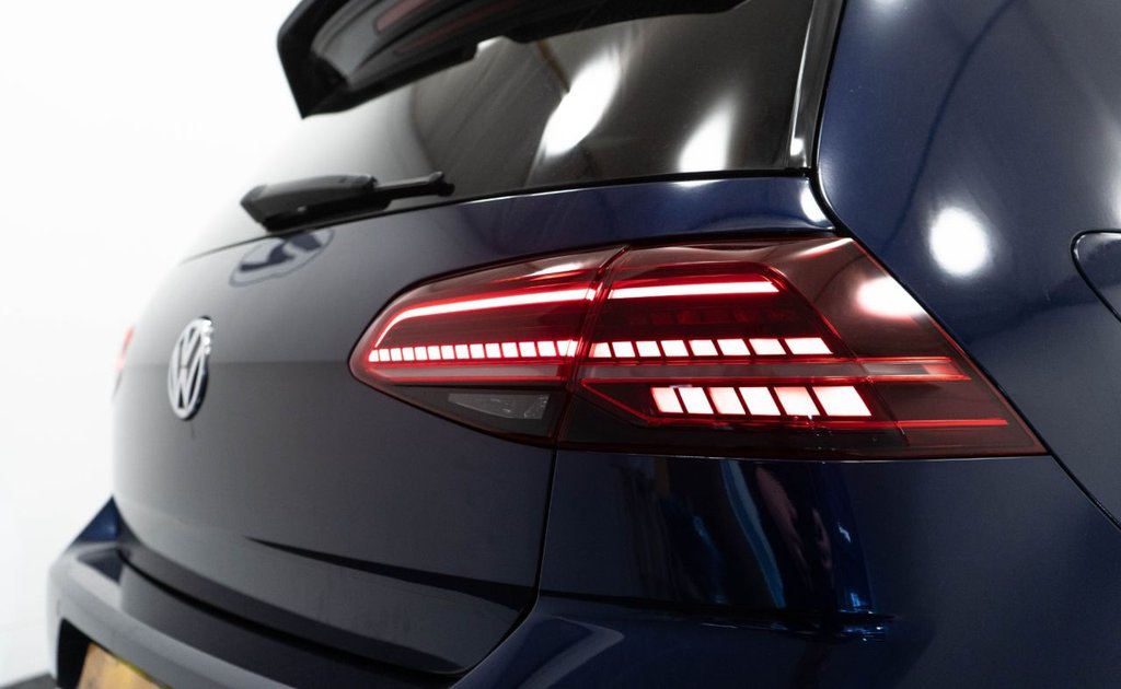 Used Volkswagen Golf 2019 for sale - 77672765: Photo 19