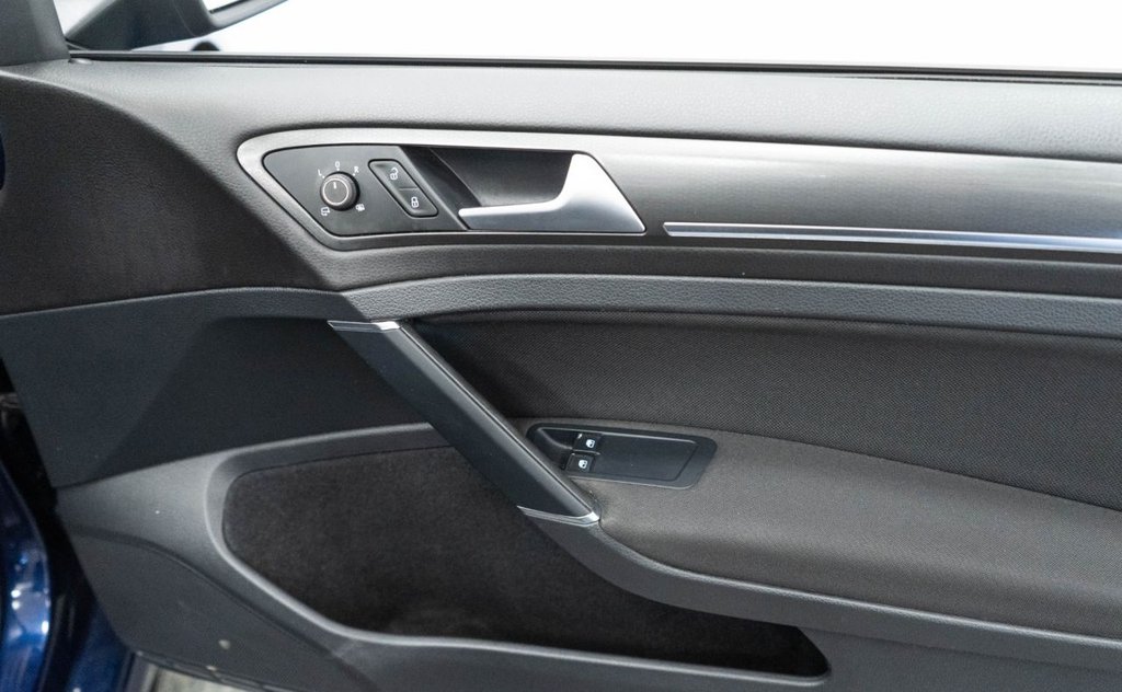 Used Volkswagen Golf 2019 for sale - 77672765: Photo 26