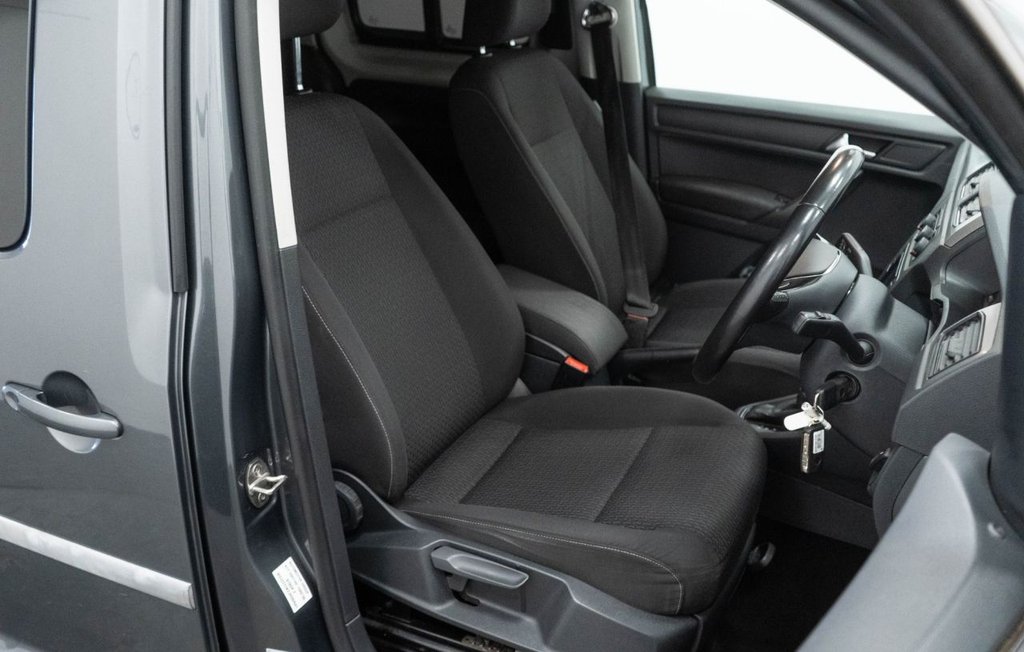 Used Volkswagen Caddy Maxi Life 2018 for sale - 76509749: Photo 22