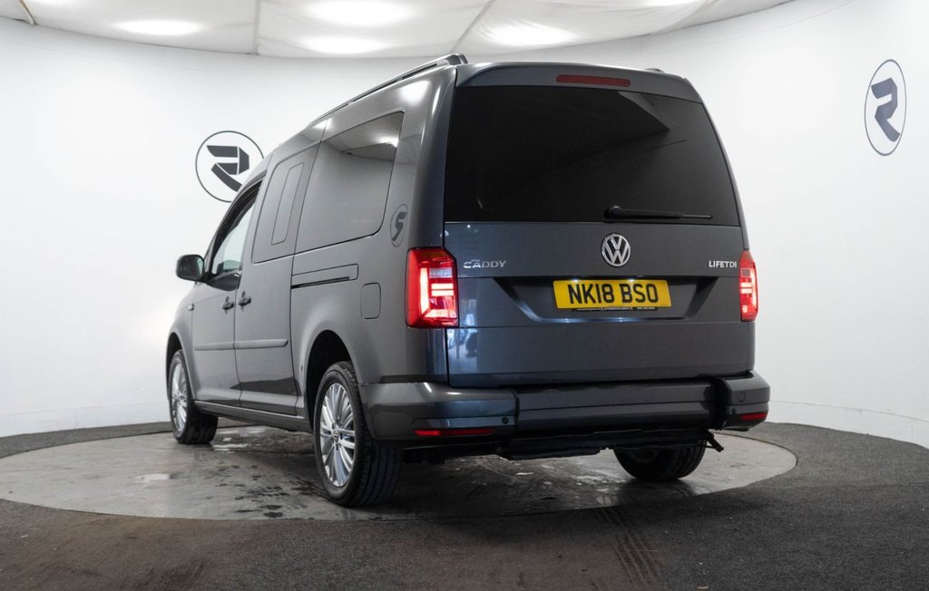 Used Volkswagen Caddy Maxi Life 2018 for sale - 76509749: Photo 5