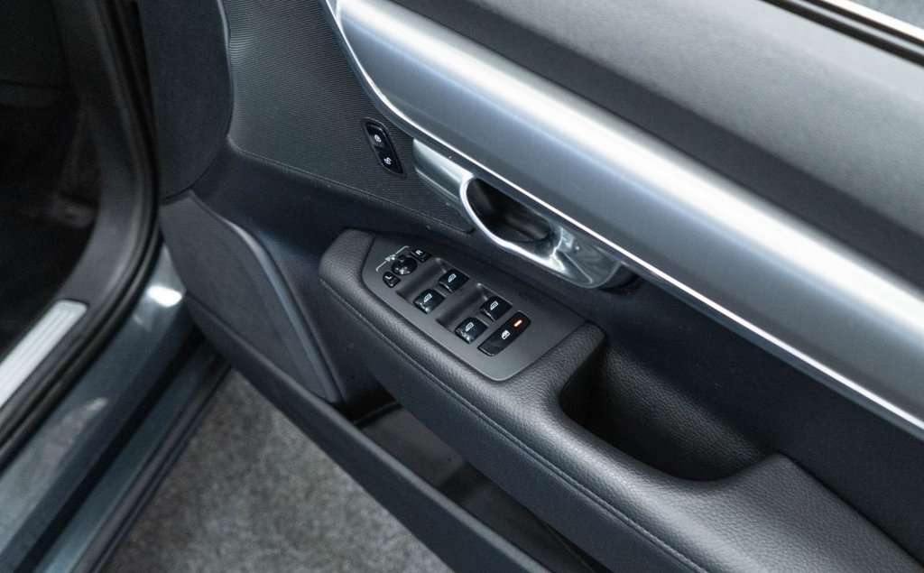 Used Volvo S90 2017 for sale - 77905118: Photo 23