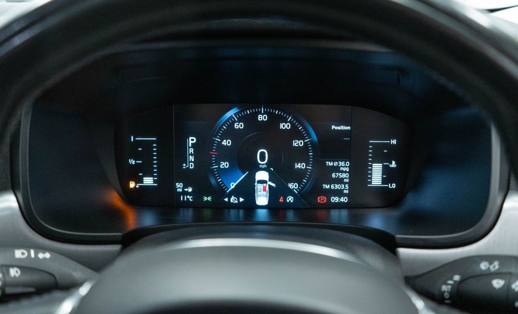 Used Volvo S90 2017 for sale - 77905118: Photo 25