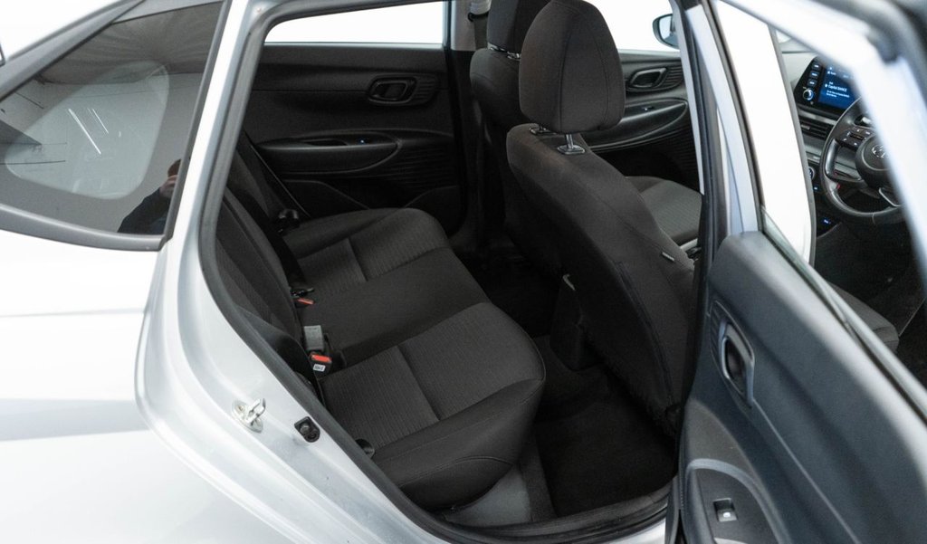 Used Hyundai i20 2023 for sale - 77780318: Photo 32