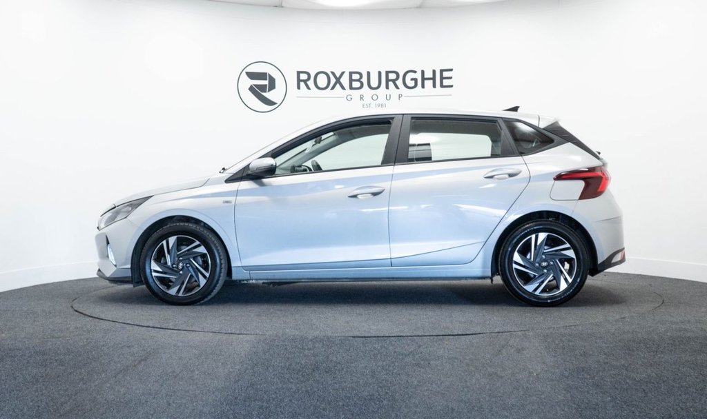 Used Hyundai i20 2023 for sale - 77780318: Photo 4