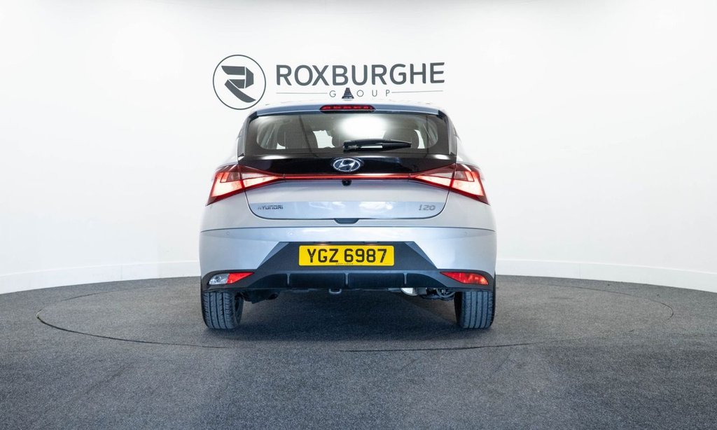 Used Hyundai i20 2023 for sale - 77780318: Photo 7