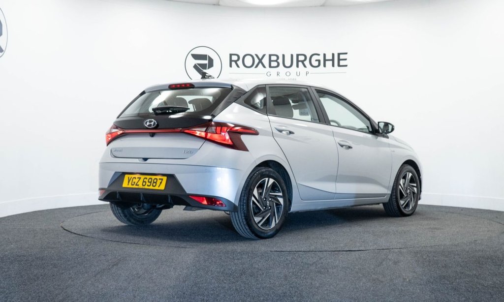 Used Hyundai i20 2023 for sale - 77780318: Photo 8