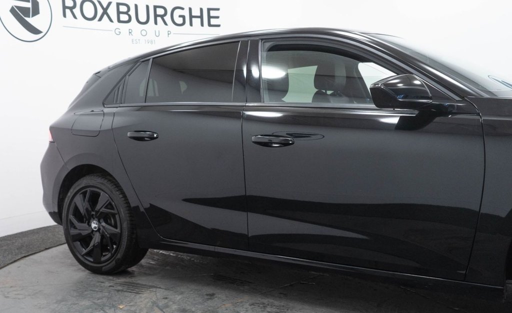 Used Vauxhall Astra 2022 for sale - 76563307: Photo 11