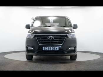 Used Hyundai i800 2019 for sale - 74722100: Photo