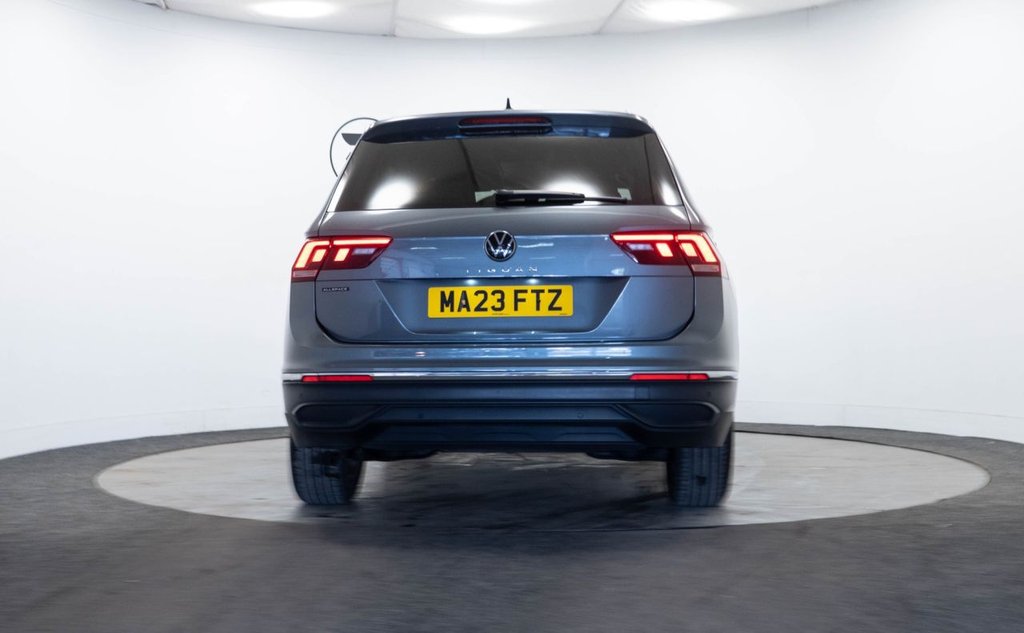Used Volkswagen Tiguan Allspace 2023 for sale - 76317120: Photo 4