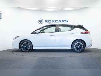 Used Nissan Leaf 2022 for sale - 78619948: Photo
