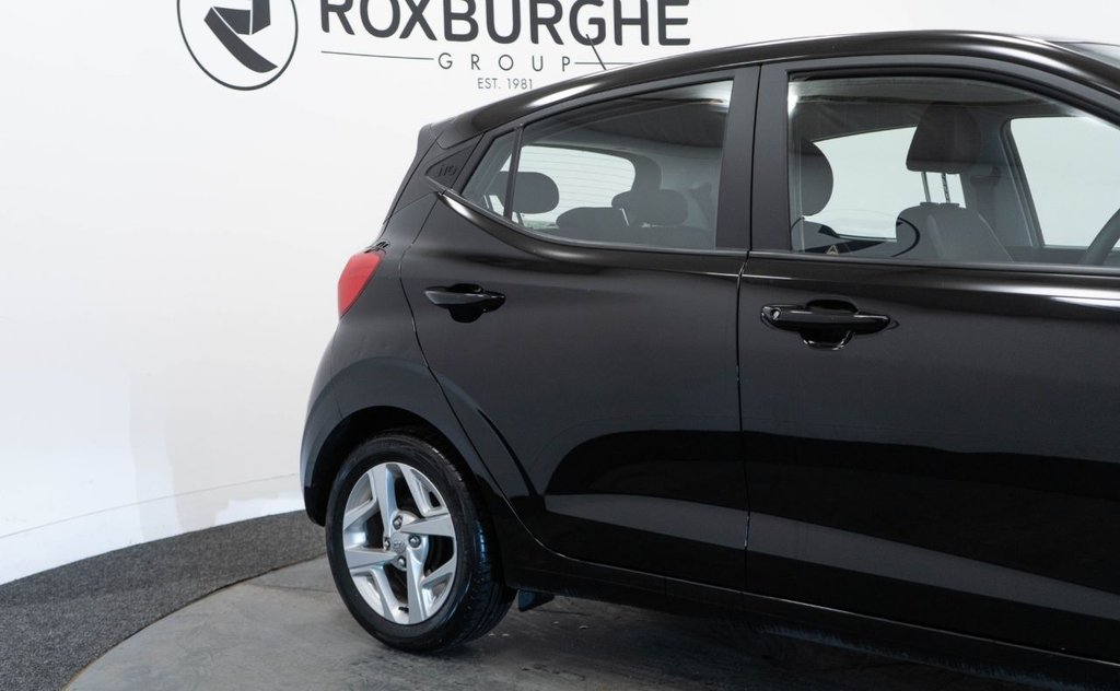 Used Hyundai i10 2022 for sale - 76698172: Photo 14