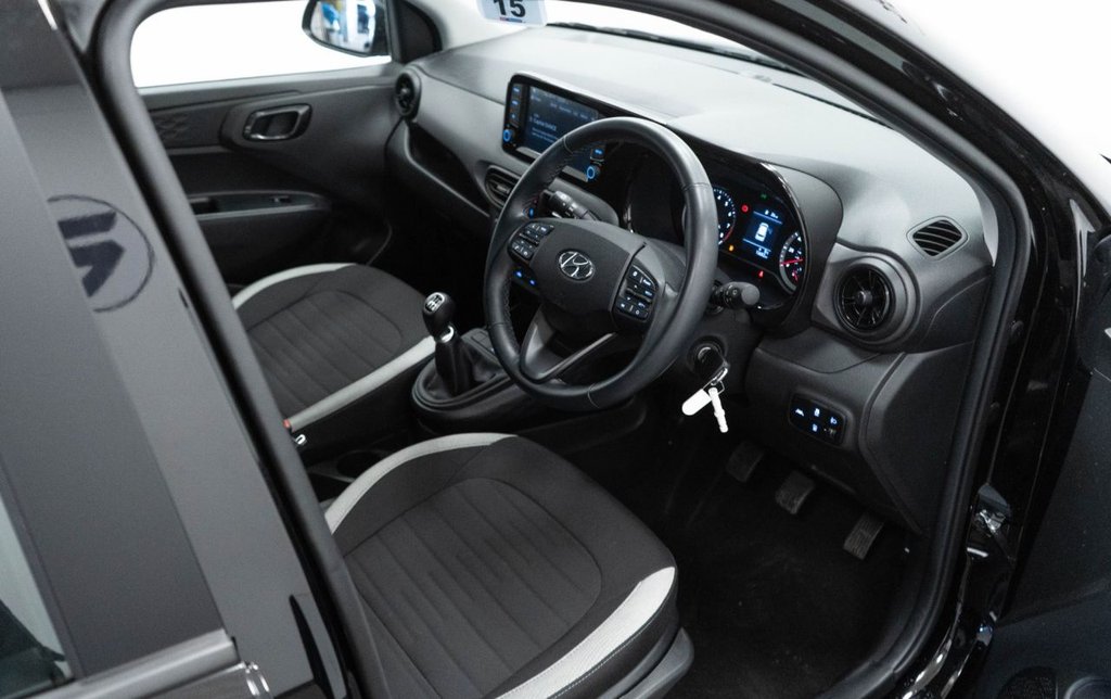 Used Hyundai i10 2022 for sale - 76698172: Photo 21