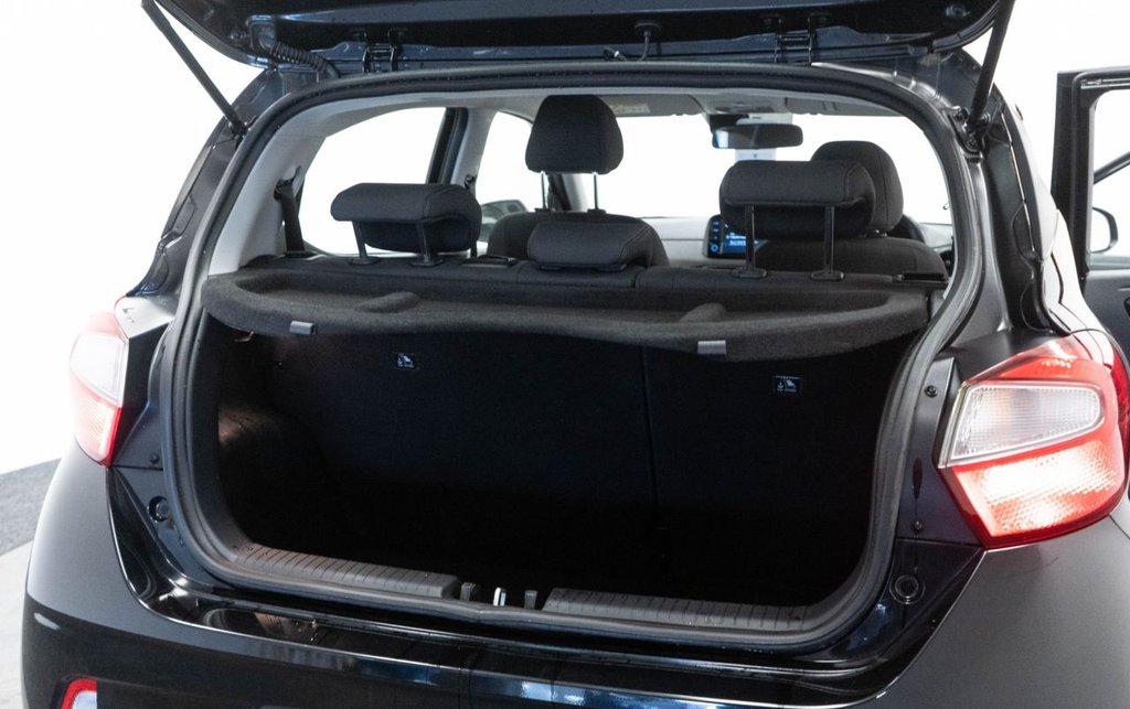 Used Hyundai i10 2022 for sale - 76698172: Photo 34