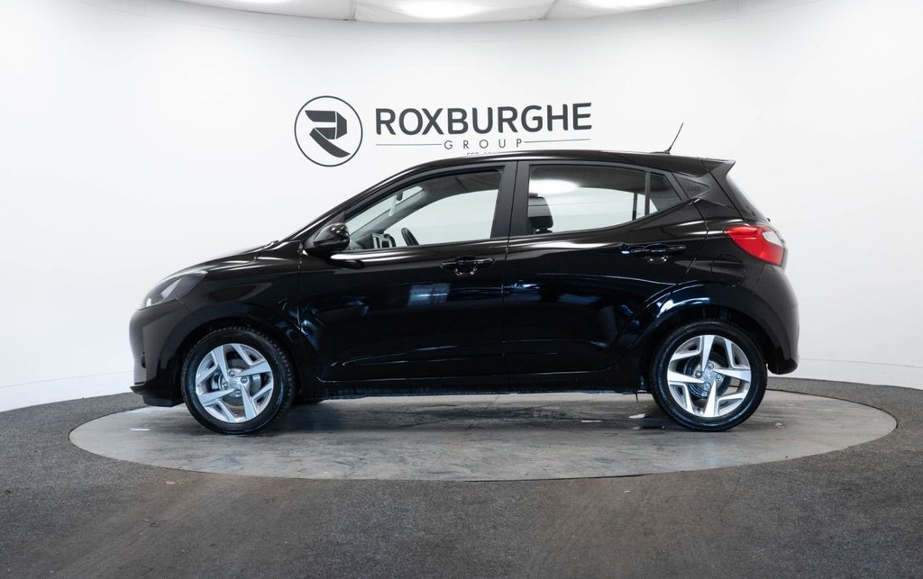 Used Hyundai i10 2022 for sale - 76698172: Photo 4