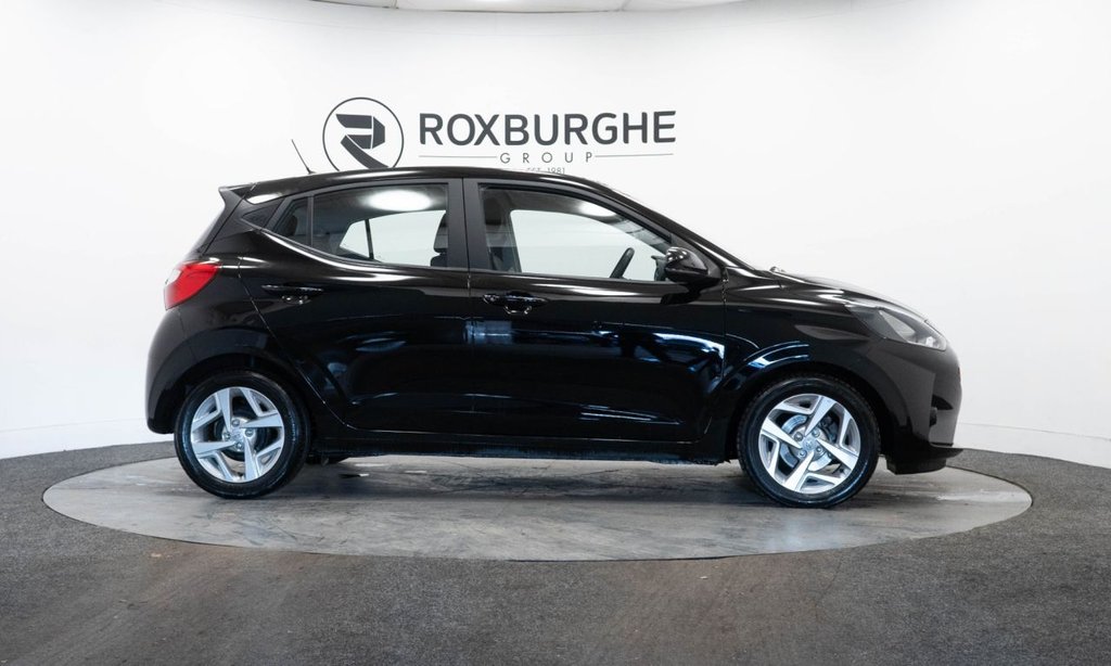 Used Hyundai i10 2022 for sale - 76698172: Photo 9