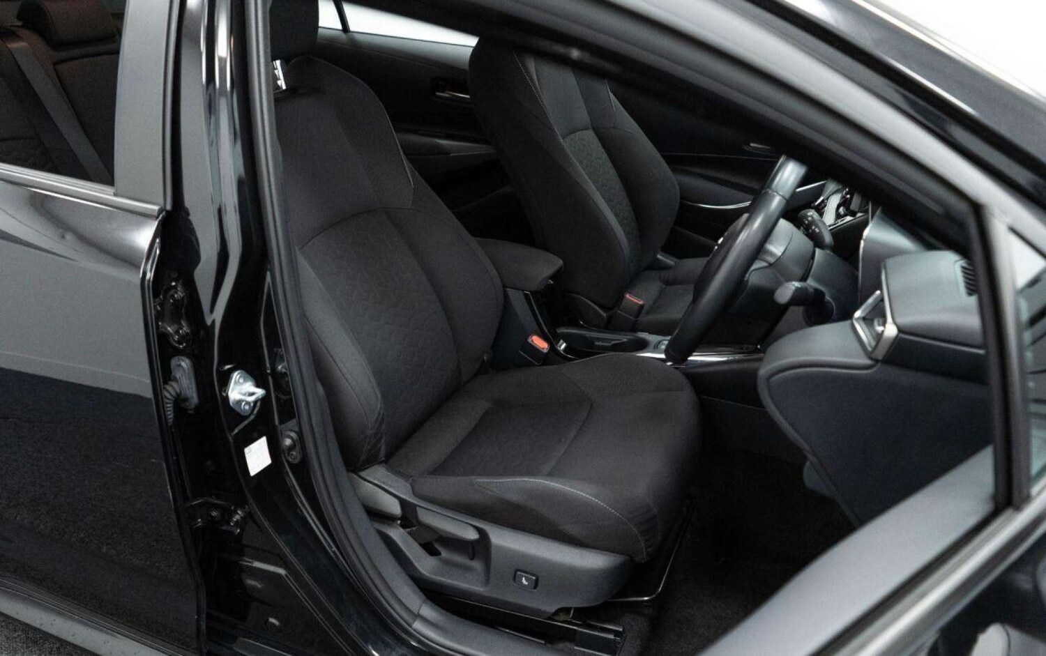 Used Toyota Corolla 2021 for sale - 77930788: Photo 22