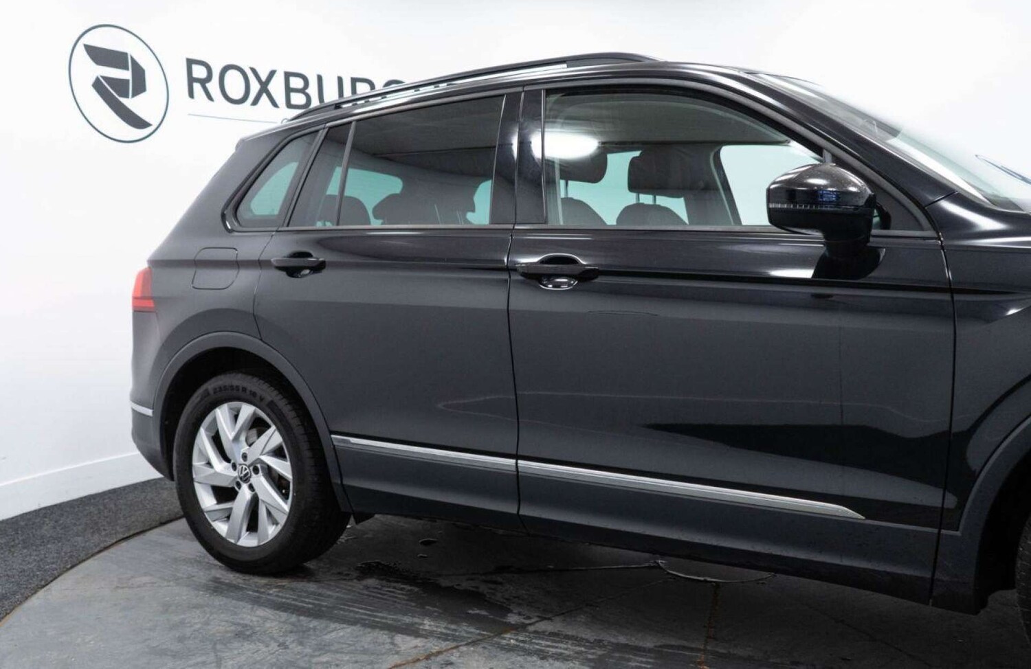 Used Volkswagen Tiguan 2021 for sale - 77930895: Photo 13
