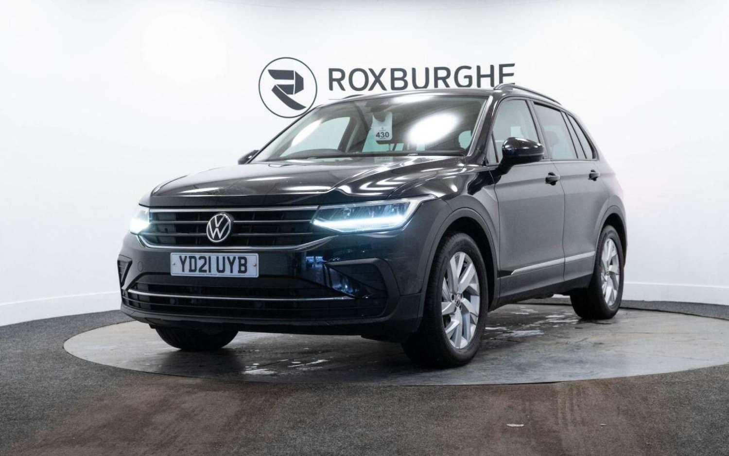 Used Volkswagen Tiguan 2021 for sale - 77930895: Photo 3