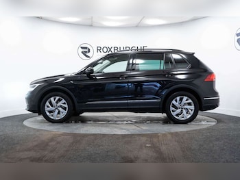 Used Volkswagen Tiguan 2021 for sale - 77930895: Photo