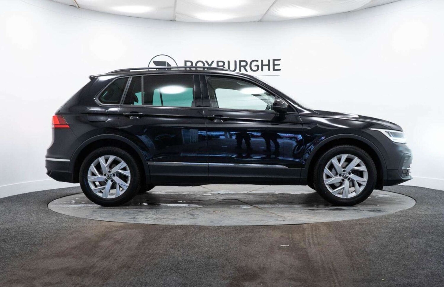 Used Volkswagen Tiguan 2021 for sale - 77930895: Photo 9